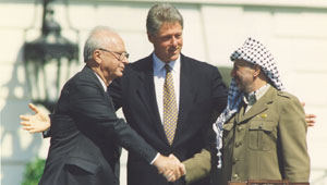 Yitzhak Rabin, Bill Clinton, and Arafat during the Oslo Accords on September 13, 1993