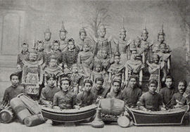 Siamese theater group which performed in Berlin, Germany in 1900.