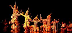 Khon performance in 2006 in Germany.
