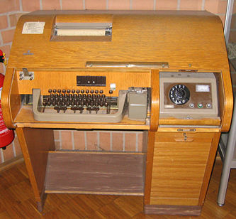 A Siemens T100 Telex machine.