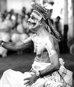 Guru Padma Shri Mani Madhava Chakyar performing Chakyar koothu
