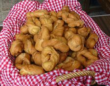 Jersey wonders, or mèrvelles, are a favorite snack consisting of fried dough.