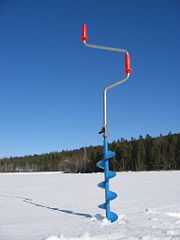 Mora hand auger
