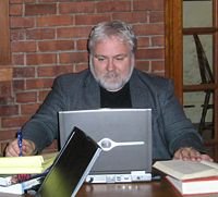 Robert Brooks, Managing Editor