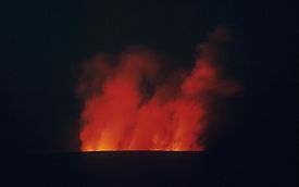 Mauna Loa erupting in 1984.