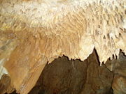 Small shawls and straws in the Jenolan Caves.