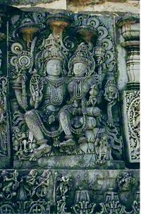 Vishnu with Lakshmi (Lakshminarayana) at Halebidu