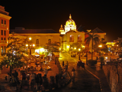 San Pedro Claver square at night.