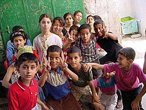 Palestinian children, 2002