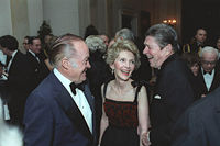 Ronald Reagan and Nancy Reagan with Bob Hope in 1981