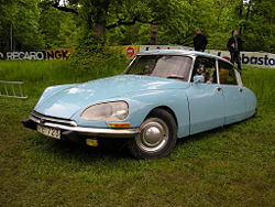 The 1955 Citroën DS; revolutionary visual design and technological innovation