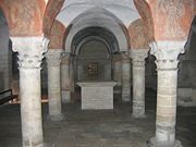 Bayeux Cathedral, the crypt has groin vaults and simplified Corinthian capitals.