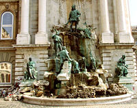 Matthias as a figure of Romance: The Mátyás Fountain, Budapest (Alajos Stróbl, 1902).