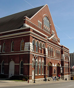 Tubb was a long-time regular performer and host at the Grand Ole Opry.