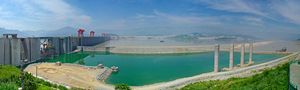 Three Gorges Dam, receiving, upstream side, July 26, 2004