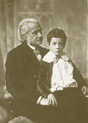 Thomas Henry Huxley and Julian Huxley in 1895.