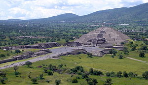 ...and the opposing view of the Pyramid of the Moon.
