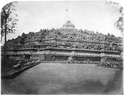 The first photograph by Isidore van Kinsbergen (1873) after the monument had been cleared up.