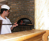 Pizza oven