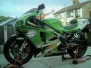 Kawasaki ZX-7RR sport bike