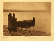 Kootenai girls, photographed by Edward S. Curtis in 1911.