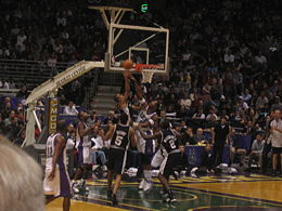 Tony parker layup.jpg
