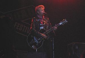Brian Setzer of Stray Cats cites Eddie Cochran as a primary influence.