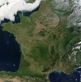 Satellite picture of metropolitan France, August 2002.