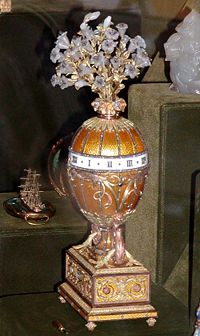 Bouquet of Lilies Clock egg.
