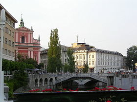 Tromostovje and Prešeren Square.