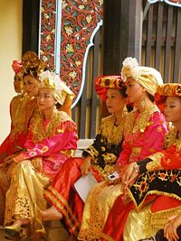 Girls clad in traditional minang costumes