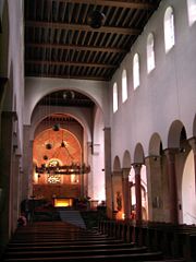 St. Michael's, Hildesheim has alternating piers and columns.