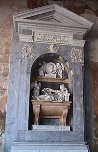 Tomb of Algarotti in Camposanto di Pisa.