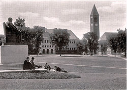 The Arts Quad, around which the College of Arts and Sciences