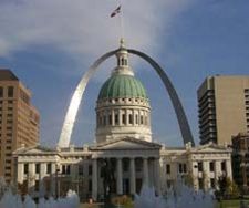The Gateway Arch behind the Old Courthouse in St. Louis